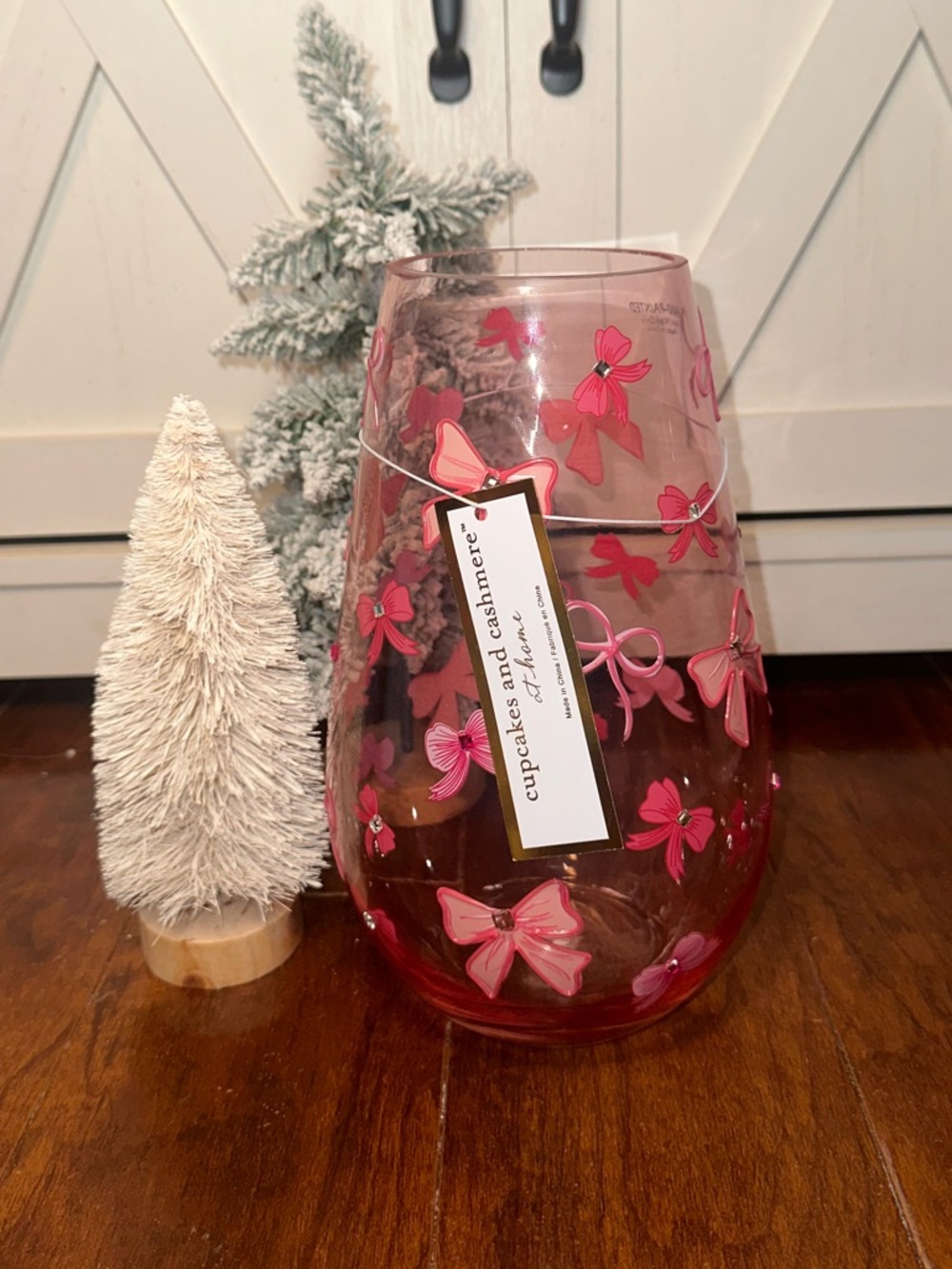 cupcakes & cashmere Pink Bow Glass Vase